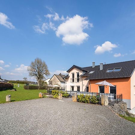 Dreamy Holiday Home In Ellscheid With Terrace 外观 照片